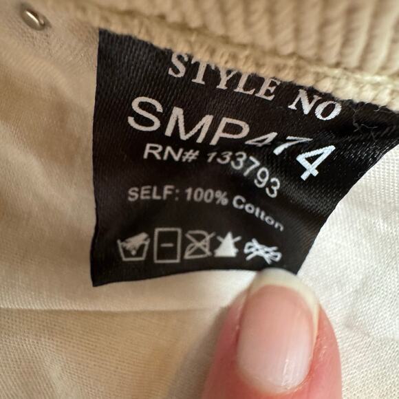 POL NWOT Women's Size Small 27 Loose Fit Oatmilk Cutout Studded Jeans Boho - Picture 9 of 12